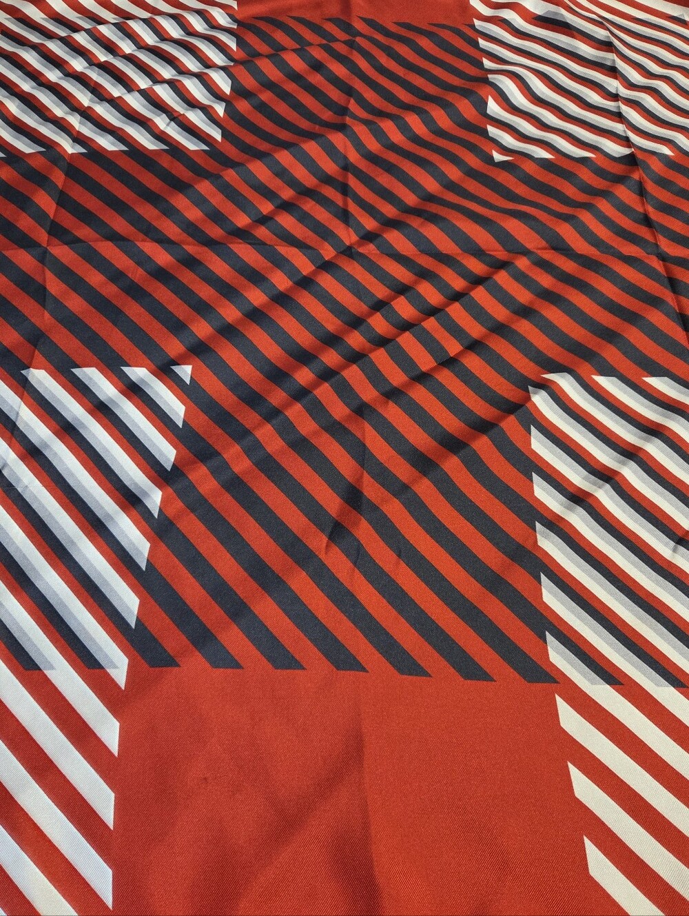 Alain Figaret Italian Silk Scarf 26" X 26" Square Bold Red White Stripes Cross - Picture 5 of 7